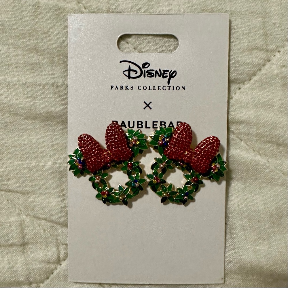 Bauble Bar Disney Minnie Mouse Wreath Stud Earrings